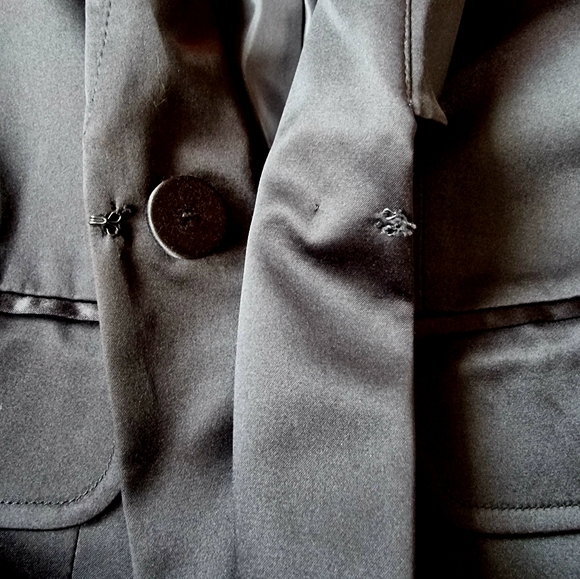 Chapter One 'Tuxedo' Black Satin Lined Blazer Suit Jacket Ladies Size 10 - Picture 7 of 10